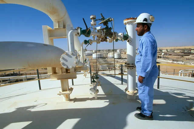 Abraj Energy raises revenue guidance due to high rig activity