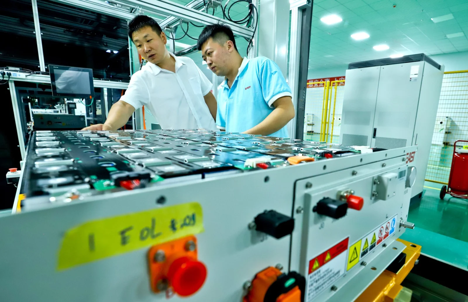 Dubai and China explore energy equipment manufacturing