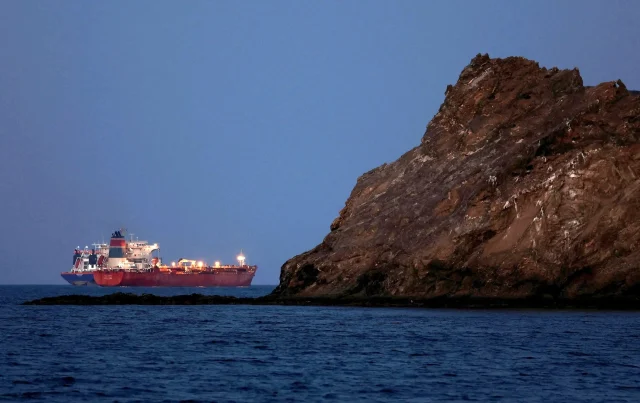 Hormuz crossings resume via Omani corridor despite patrols