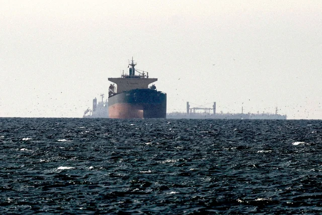 Hormuz toll plan could net Iran and Oman $7bn a year