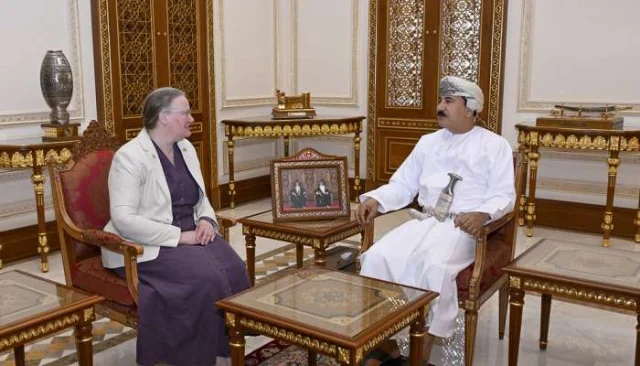 Oman and Britain review bilateral and regional files