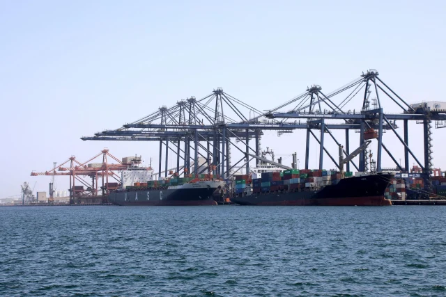 Oman and France to build $400m maritime logistics terminal