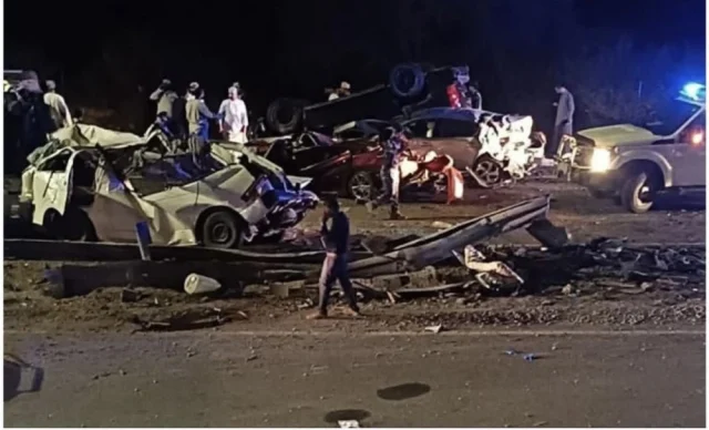 Oman police investigate fatal Samail road collision