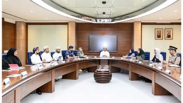 Oman working group advances review of child-law framework