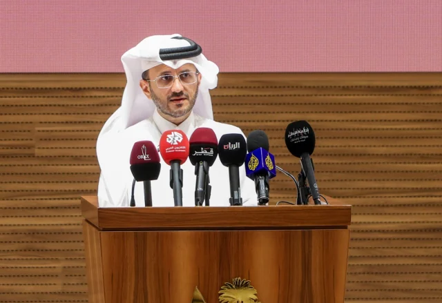 Qatar calls for a ceasefire, Hormuz access and renewed talks