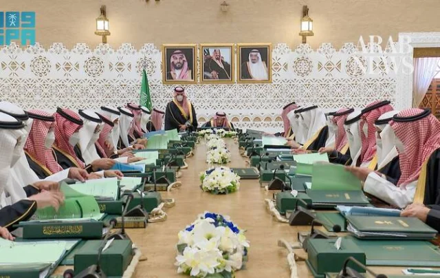Saudi Cabinet links Founding Day with state continuity