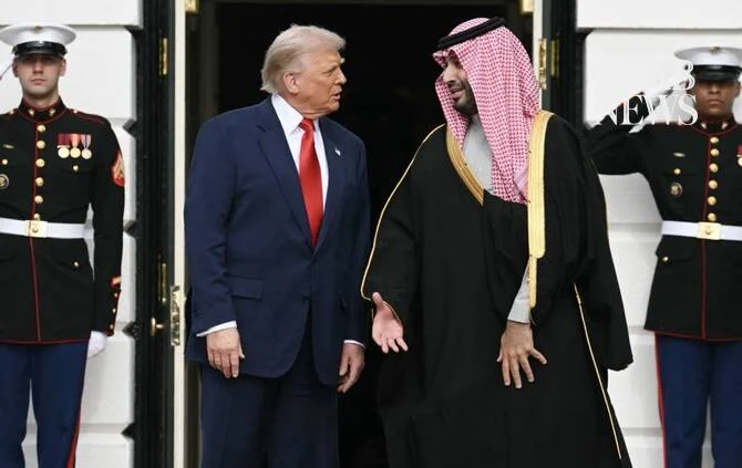 Saudi crown prince and Trump discuss Gulf security