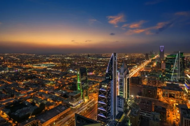 Saudi Arabia begins implementing non-Saudi property ownership rules