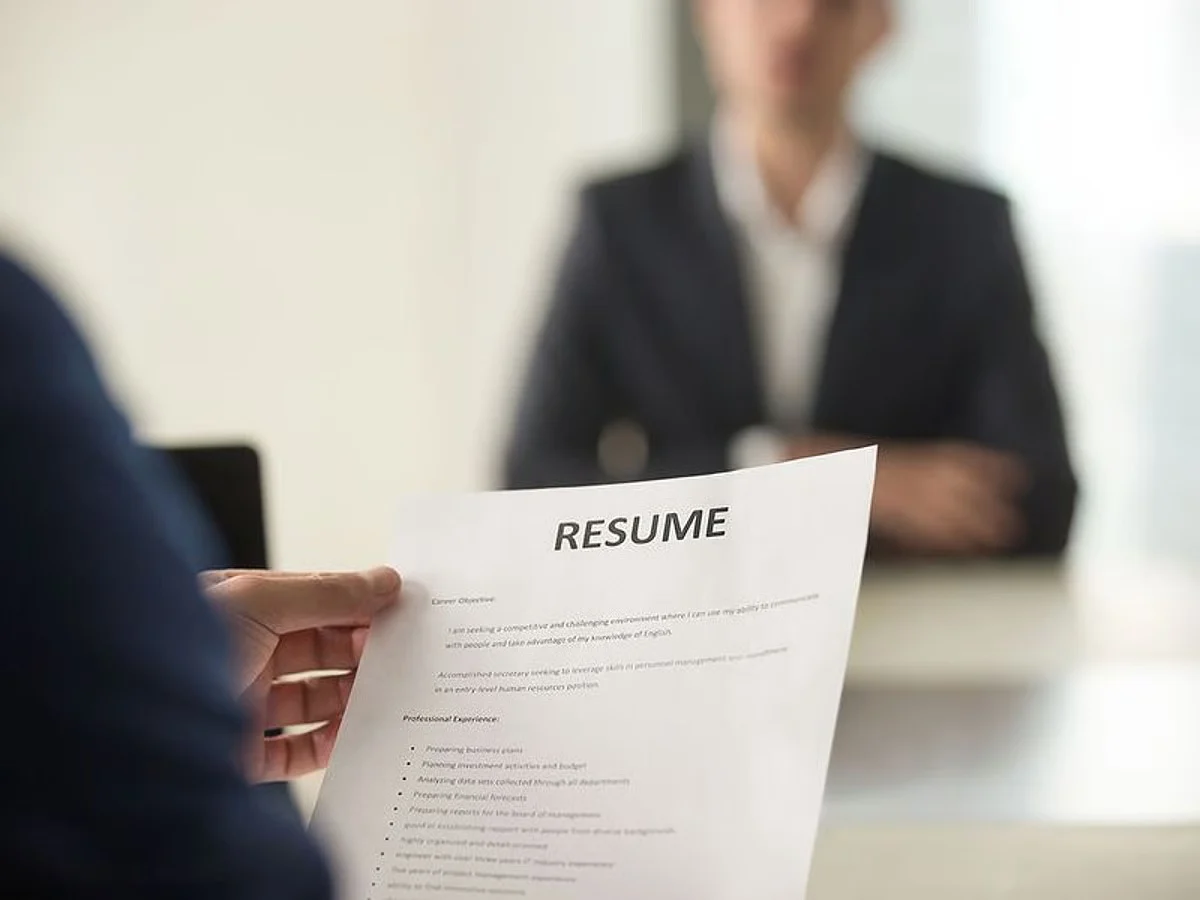 UAE September hiring focuses on growth and digital skills